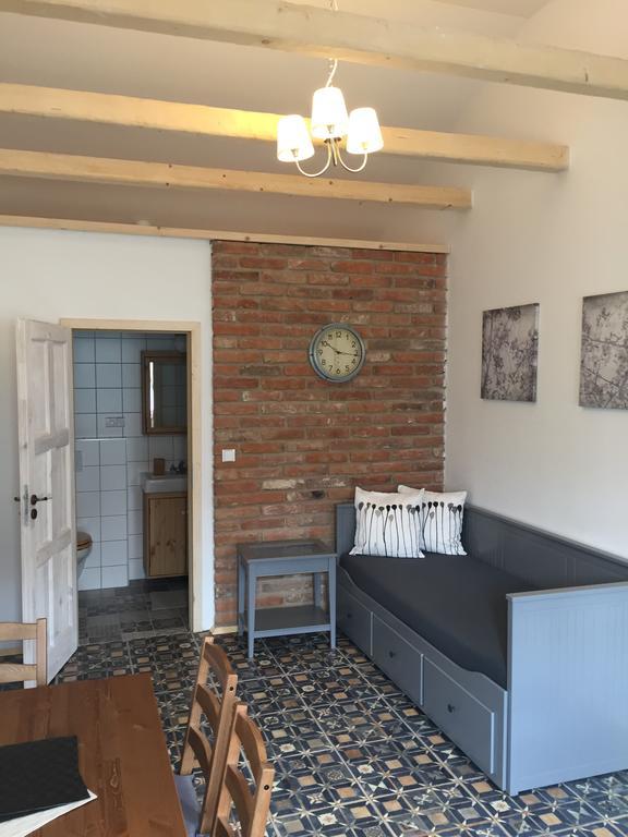 La Bobul Apartments Drnholec Екстер'єр фото